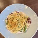 Italian Kitchen VANSAN - ボッタルガとホタルイカのクリームソースパスタ