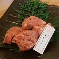 焼肉 しゃぶしゃぶ 石田屋。 北野坂店 - 