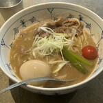 名前のないラーメン屋 - 