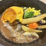 ホッカイドウ チーズ ファクトリー バイ スギモト - チーズハンバーグデミグラスソース 