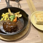 ホッカイドウ チーズ ファクトリー バイ スギモト - ハンバーグデミグラスソース