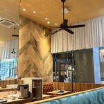 ホッカイドウ チーズ ファクトリー バイ スギモト - 店内