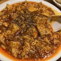 個室中華 頤和園 溜池山王店 - 