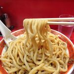 ラーメン タロー 五反田の陣 - 小ラーメン豚入り1,000円（野菜マシ、アブラ、削り節）