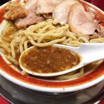 ラーメン タロー 五反田の陣 - 小ラーメン豚入り1,000円（野菜マシ、アブラ、削り節）