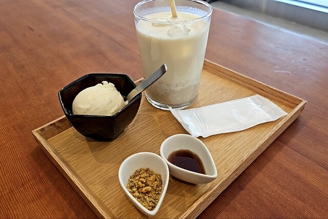 Tofu Hyakkei Akita Shi Bunka Sozo Kan Ten photo 2