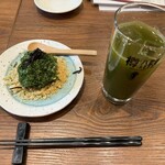 Asakusa Kappou Tentoyo - モリンガ茶ハイと杉玉ポテトサラダ