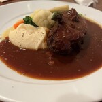 ル・ヴィルギュル - 牛ほほ肉の赤ワイン煮込み