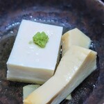 瓢嘻 - ・先付：自慢の出汁でいただく胡麻豆腐