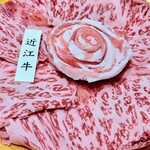 Hyouki kasuitei - 「肉乃華出汁しゃぶ」
      　　　　　　近江牛ロース
      　　　　　　鹿児島県産 六白黒豚