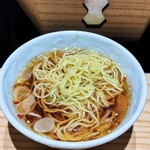 Hyouki kasuitei - ・〆：出汁で食べる中華そば