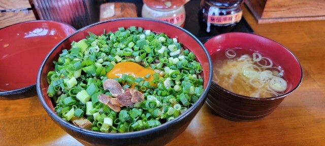 丼ぶり屋 幸丼 本店 - 下神明/豚丼 | 食べログ
