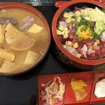 Onihei Sengyoten Neo - チラシの桶よりでっかいあら汁！！山盛りにも程があるw2人で食べてもギリギリ食べ切った感じw