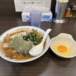 えーちゃん食堂 - 遠目から