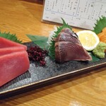 府中日本酒バルTOKUTOUSEKI - 鮮魚のお造り3種1,500円