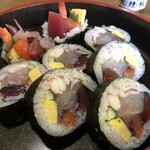 金太郎寿司 - 海鮮太巻き