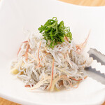 釜揚げしらす茗荷サラダ