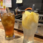 ホルモン湯田のじゃん横 - 