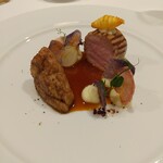 La Vallee d'Or - ブルターニュさん仔牛の背肉のローストとリードボーヴォーのムニエル