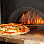 タヴェルナ・エ・ピッツェリア　サルーテ - ピアッツァカマ