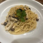 Sea urchin cream pasta