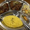 トライバルカリー - 料理写真:あいがけ（ポーク&チキン）ご飯少なめ
1250円
