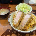 かつ丼多勝 - 