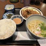 Hamachan Udon - A定食の全貌