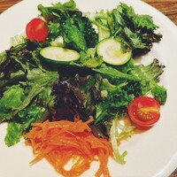 grigio la tavola - 