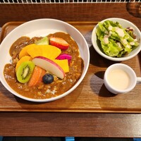Fruits Bistro SABLIER - 
