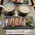 伊達の牛たん本舗 仙台駅3階 牛たん通り店 - 