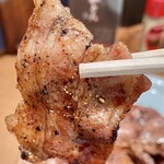 炭焼き豚丼 和とん - 