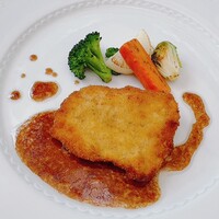 エルルカン・ビス - Saveur-仔牛のパン粉付け焼き グリーンマスタードソース