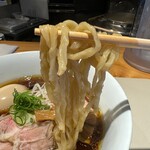 燎 - 麺リフト