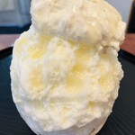 こひる庵 - さっぱりチーズクリームにカシューナッツとペッパーの構成かな！