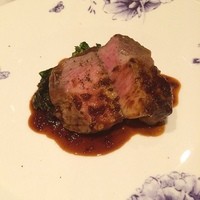 RISTORANTE YAGI - 大好きなマンガリッツァ豚
                  (*^^*)
                  油が甘くて美味しい〜☻