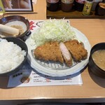Butaya Ton'Ichi - ロースかつ定食