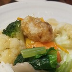 キッチン ブルー グローブ - 少し固くなりつつある、あんこうのフリット