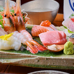 おでんと酒 十 - 刺し身盛り合わせ