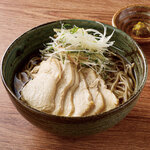 Cold soba noodles with steamed chicken and aromatic vegetables
