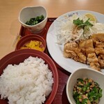 ジョイフル - チキン南蛮定食ライス大盛、納豆