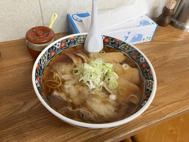半月 - 酒田（ラーメン）の写真