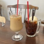 2F coffee - 『カフェ・オ・レ(デカフェ、アイス)』
                        『コーヒーフロート』