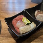 酒肴場 屯 - 大間のまぐろ中トロ、シマアジ、アオリイカ