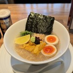 酒肴場 屯 - 【限定】冷やし塩らぁ麺 がごめ昆布水×大間産生うに、鮑¥2000