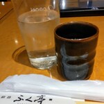 釧路ふく亭 - お冷と、温かいお茶❣