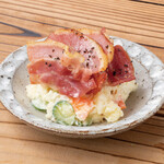 Potato salad with grilled bacon