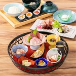 [Reservations only, starting at 11:00] Hanagokoro Gozen