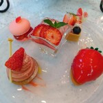 ティーラウンジ パレグレイス - 