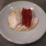 Nashwa - 鶏むね肉のトンナートソース
